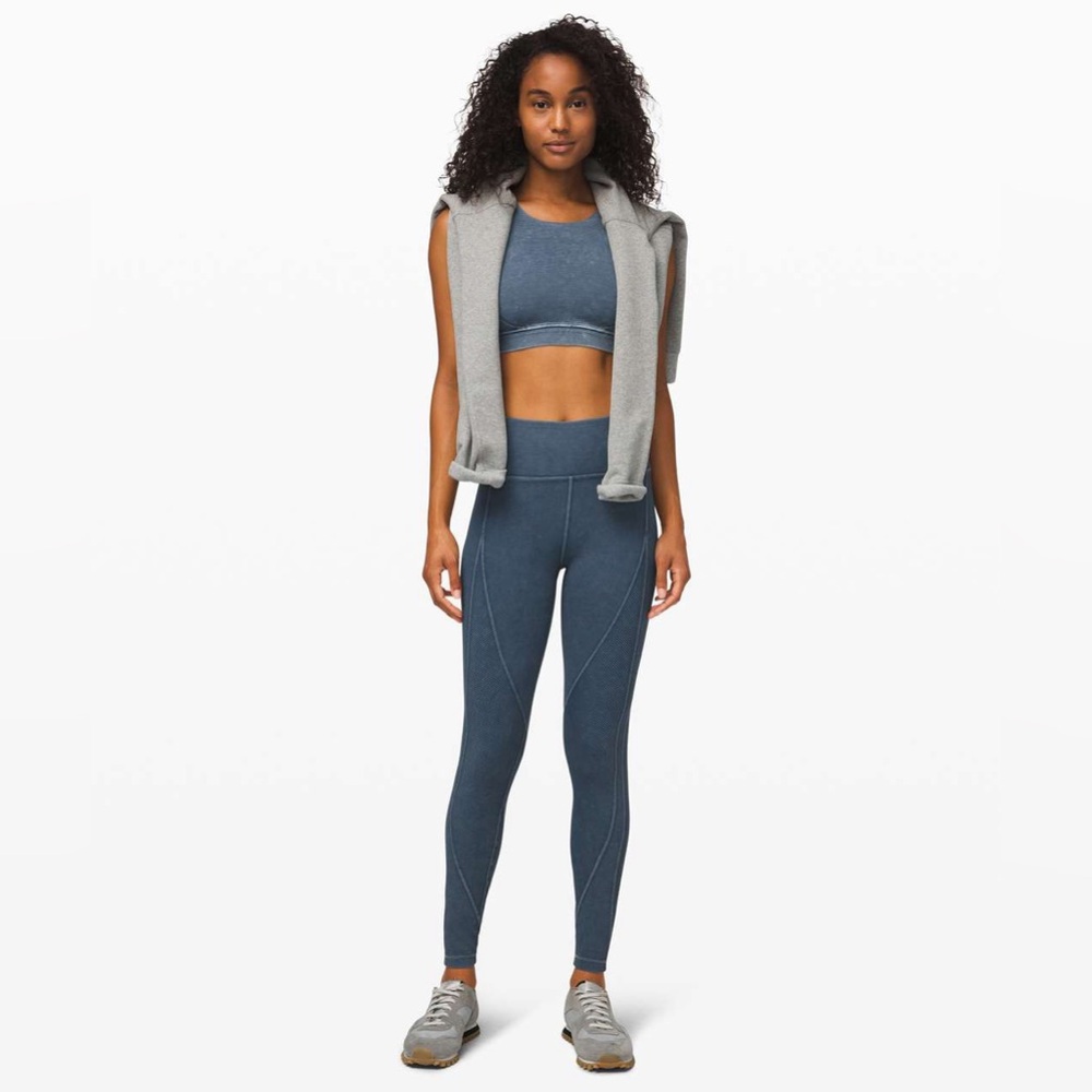 NWOT Lululemon Bob and Weave Bra
